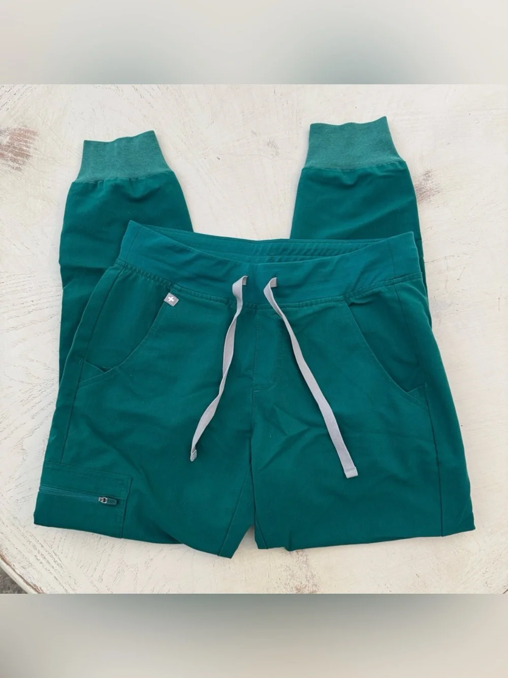 FIGS green XS scrubs set nursing medical uniform shirt pants - Picture 6 of 10